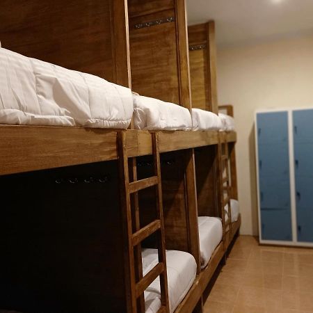 Happy Penida Hostel Toyapakeh Ngoại thất bức ảnh